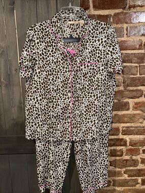 La Cera 100% Cotton Cheetah Print Pajama Set Pink Trim Button Up Womens M